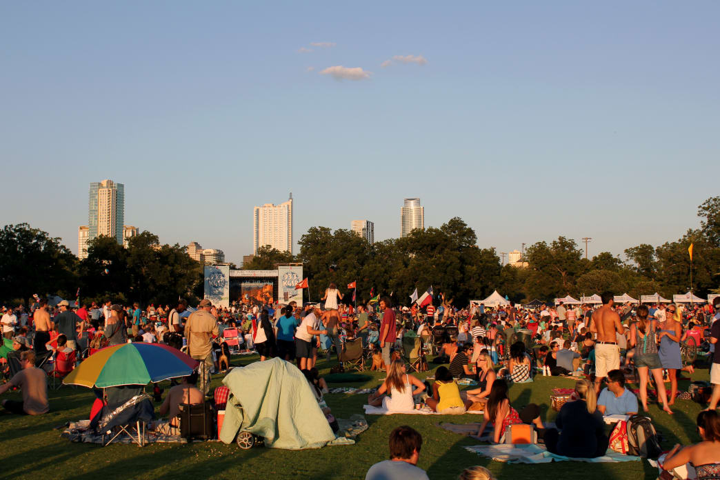 Arts, Culture, and Shopping: A Guide to Leisurely Outdoor Experiences in Austin